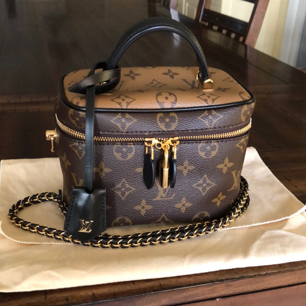 🌼🌺🌸 LV reverse Monogram Vanity PM 🌸🌺🌼